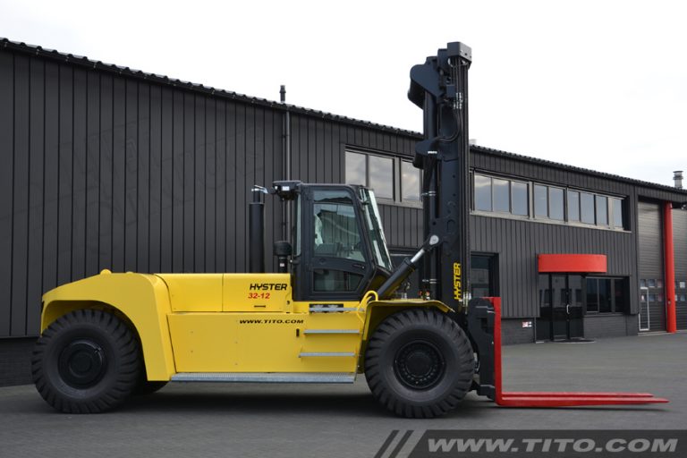 Reachstackers & Big Forklifts | Tito Lifttrucks | Gebraucht Stapler